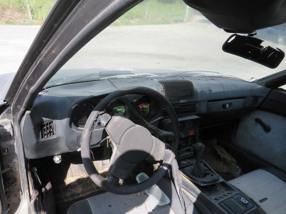 Porsche 924 Turbo 2.0 de 1979 - Peças Usadas