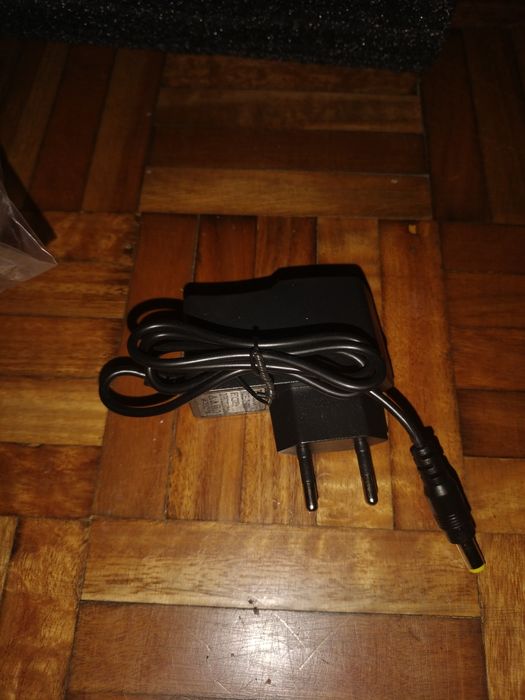 Máquina de encerar e polir