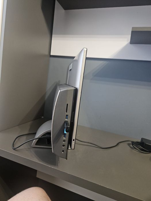 Asus AIO Transfermee 1801.