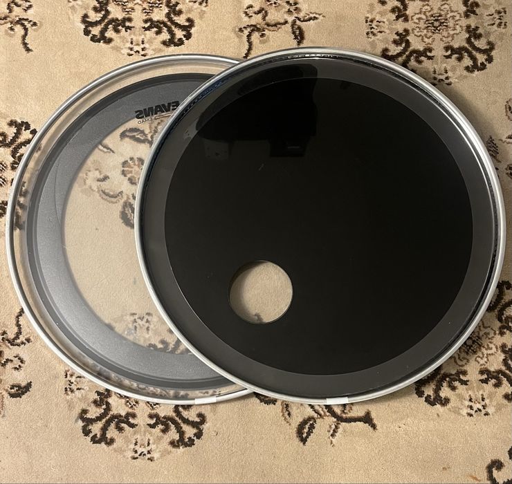 SET PELES BOMBO 22” EVANS EMAD