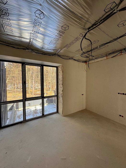 ПРОДАЖ котеджу у центрі с.Брюховичі, 135м2, центральні комунікації