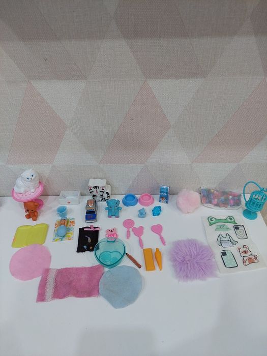 Zestaw Barbie Cutie Reveal Pudeł + Mebelki + ubranka + akcesoria