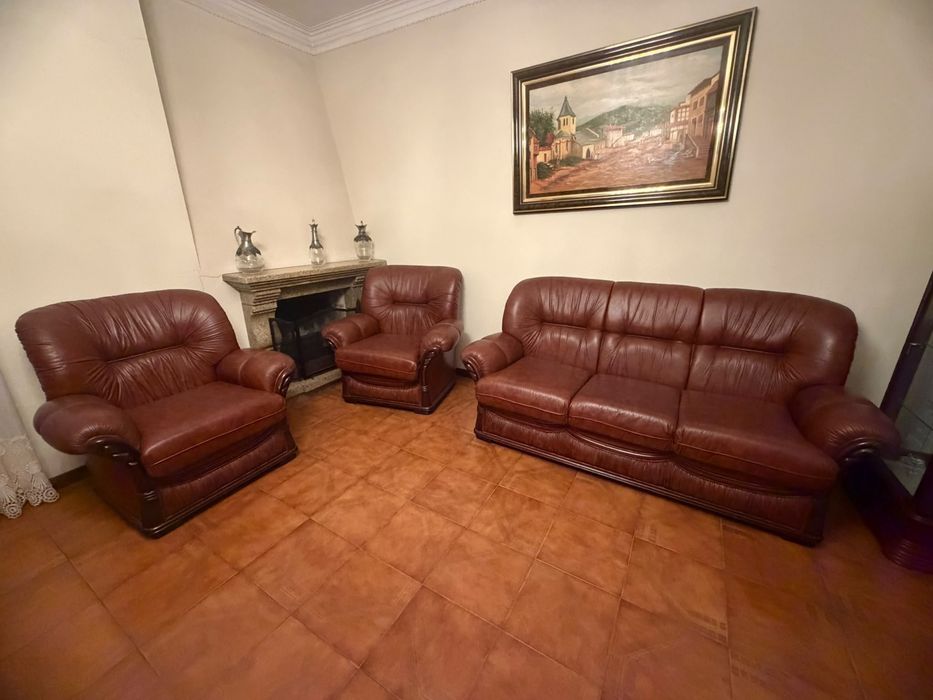 Sofa de cabedal NOVO