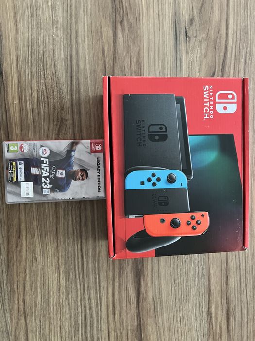 Nintendo Switch V2 | brak driftu | torba Mario + FIFA | zadbany