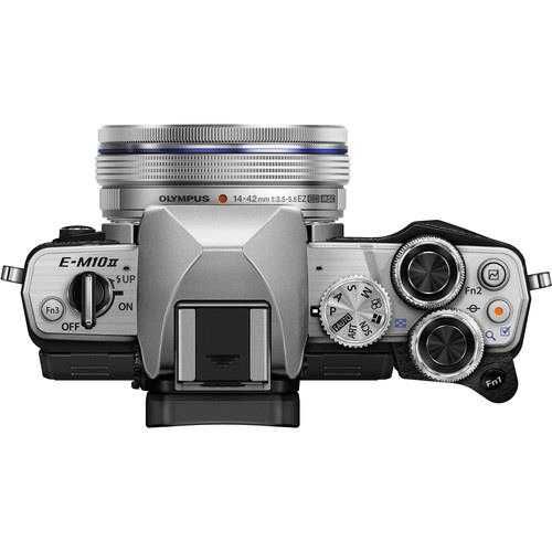 Olympus OM-D E-M10 II + lentes 14-42mm & 40-150mm