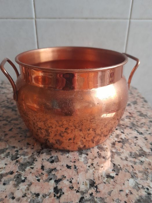 Varias peças em cobre