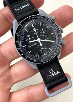 Mission to the Moon SO33M100 - Lightweight Bioceramic Design