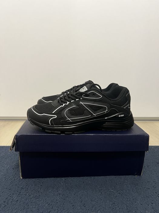 Dior B30.
