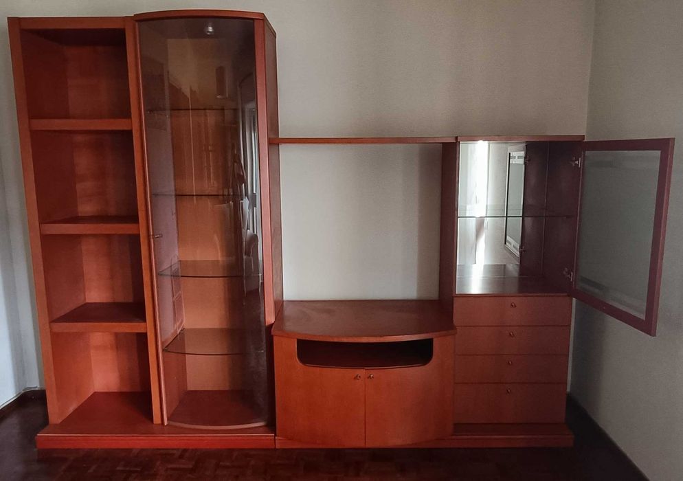 Móvel multifuncional para sala