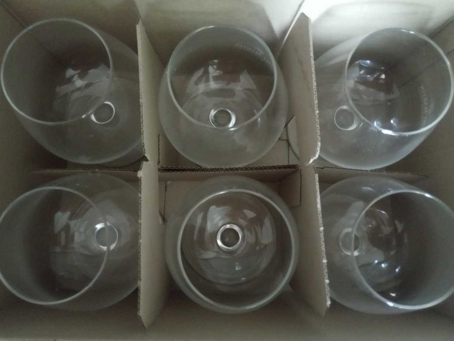 Келихи коньячні Remi Martin