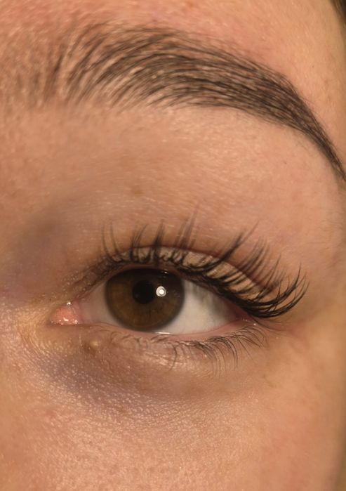 Przedłużanie rzęs 1:1, mokry efekt, laminacja brwi, lifting rzęs