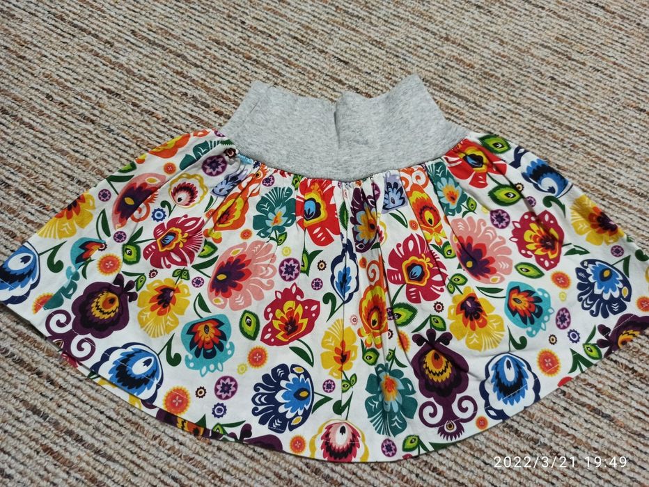 Biała folkowa spódnica 86/92 bdb