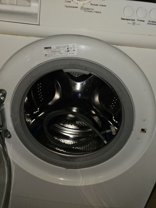 Пральна машина ZANUSSI ZWSE 7100 VS