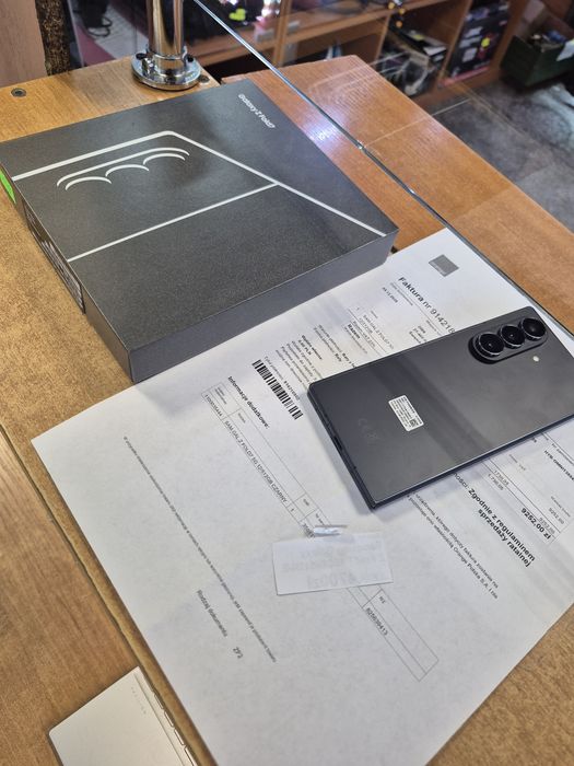 Samsung galaxy z fold 7 512GB jak nowy