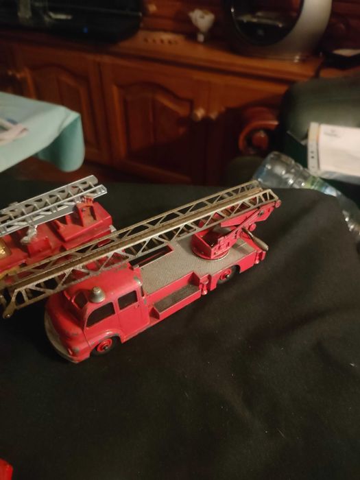 Miniaturas emergência antigas