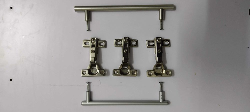 Hinges and Handles.429811591221104641