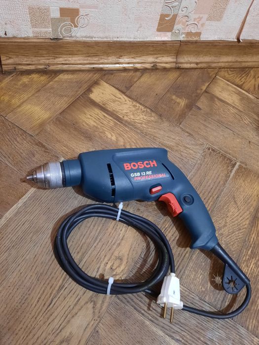 Оригінал,Швейцарія!!Дрель ударна Bosch GSB 13 RE,550вт