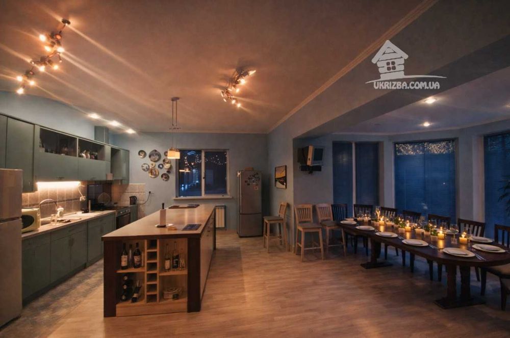 Дом 250 кв. Большой бассейн с подогревом, сауна, бильярд, генератор