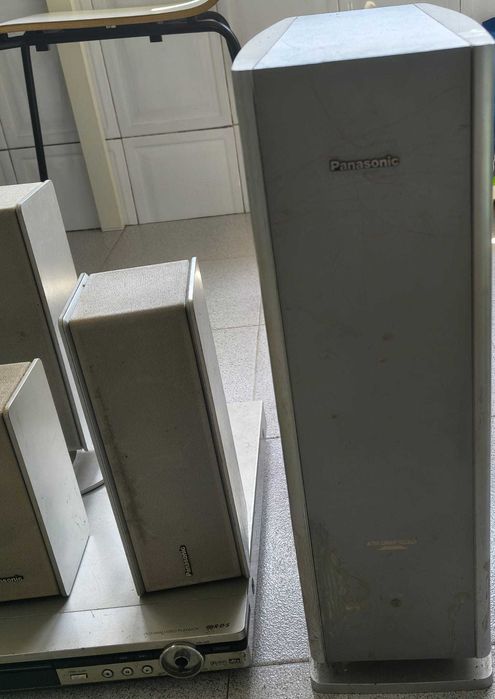 Sistema de som Panasonic SA-HT500