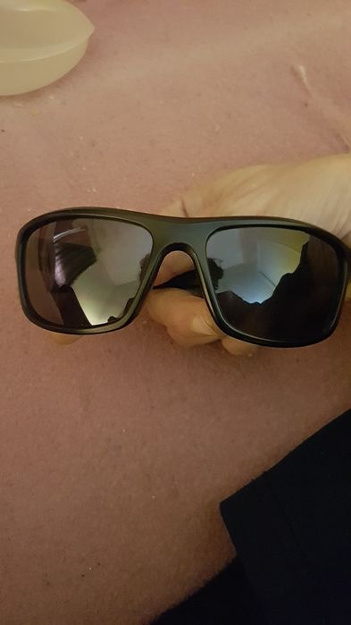 Vende se óculos  ferrari