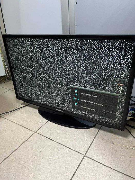 Телевізор Samsung UE32H5303AK
