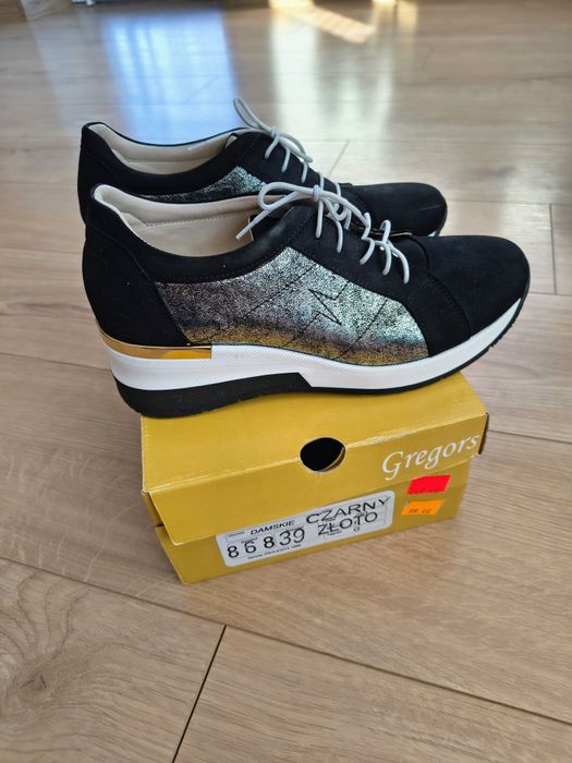 Buty sportowe damskie, półbuty, 39 wkł. 25,5 cm Stan idealny