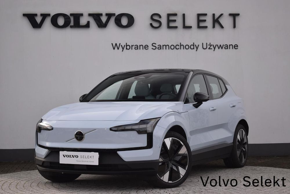 Volvo EX30 Samochód dealera, 51kWh Single Motor Core