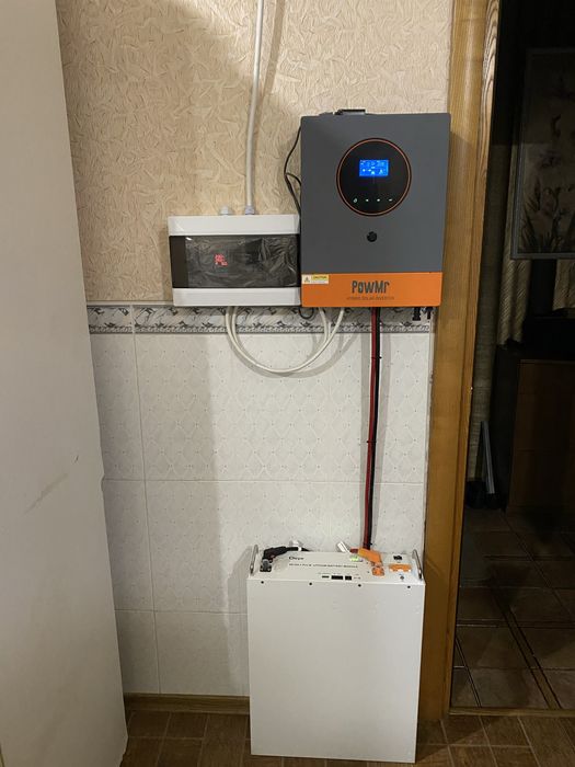 Установка солнечных,гибридных инверторов,систем бесперебойного питания