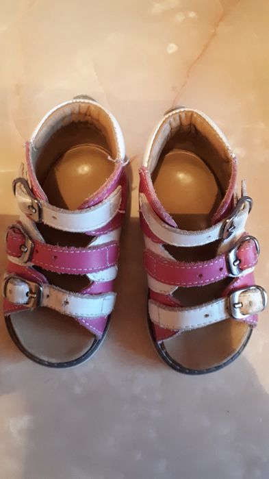 Босоніжки ортопедичні