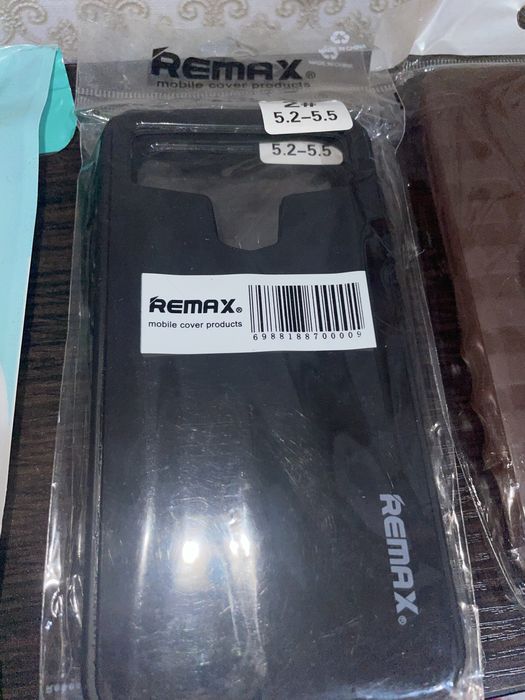 Универсальные чехлы