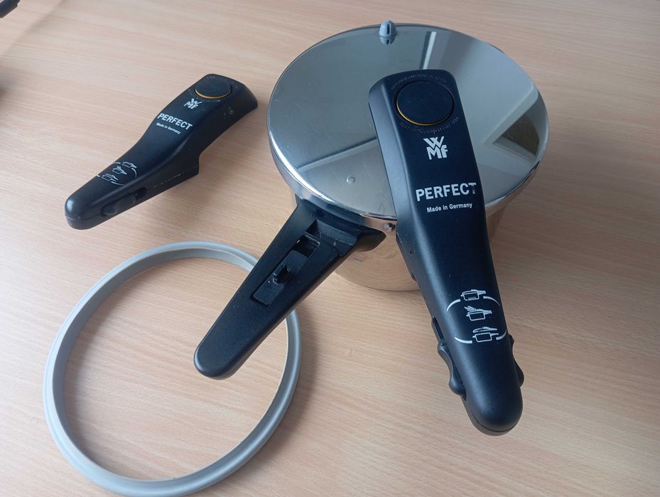 Скороварка WMF Perfect 2,5 л (Cromargan, Made in Germany)