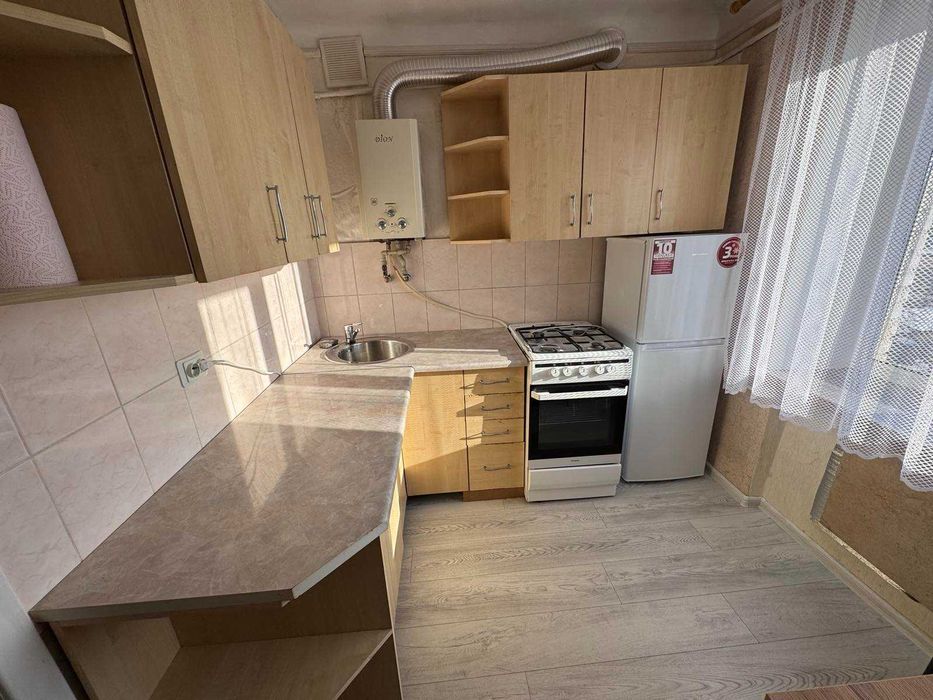 Здається світла та тепла однокімнатна квартира з чудовим розташуванням