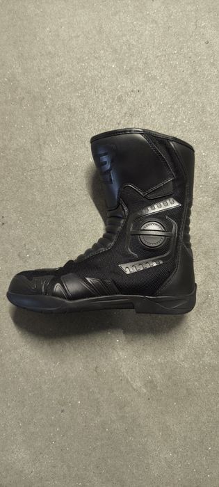 Botas mota tamanho 36