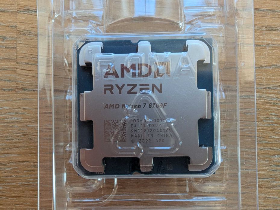 Procesor AMD Ryzen 7 8700F 8R/16W 4,1GHz/5,0GHz Turbo Socket AM5 WWA