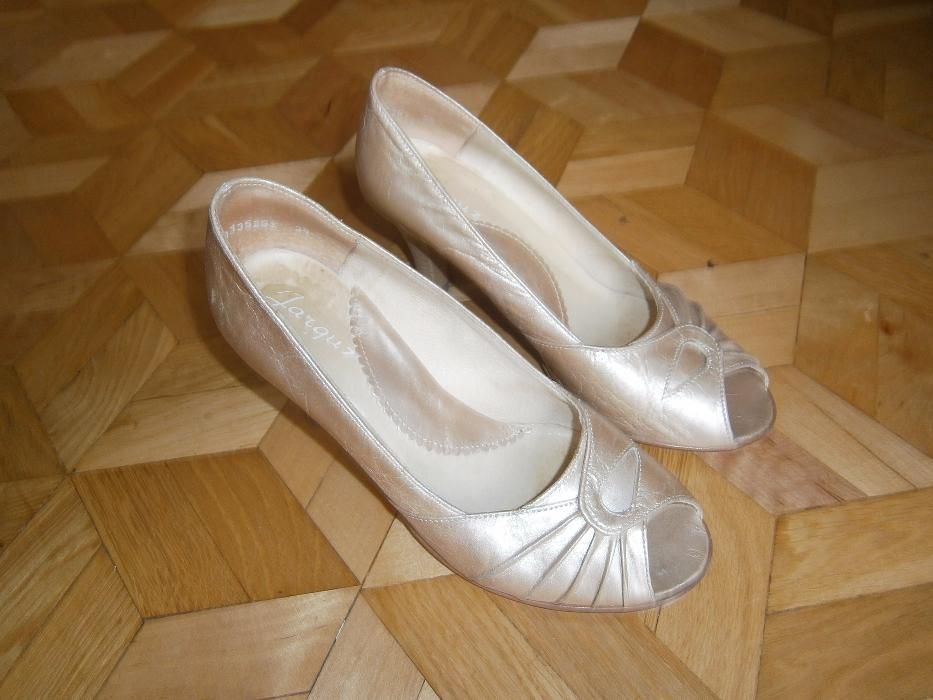 Buty damskie
