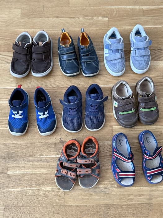 Взуття для хлопчика Clarks та Nike 25 розмір