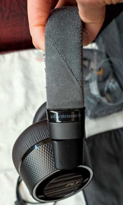 Plantronics BackBeat PRO 2