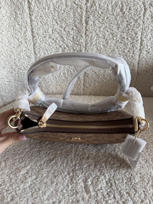 Сумка жіноча Coach Shoulder Teri