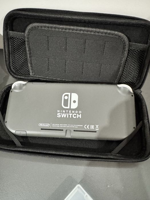 Nintendo Switch Lite + Jogo +  Bolsa