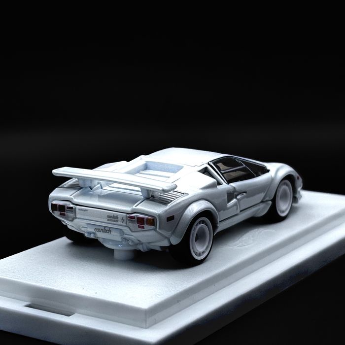 Nieotwierany!! RLC Exclusive - 1982 Lamborghini Countach LP 500 S