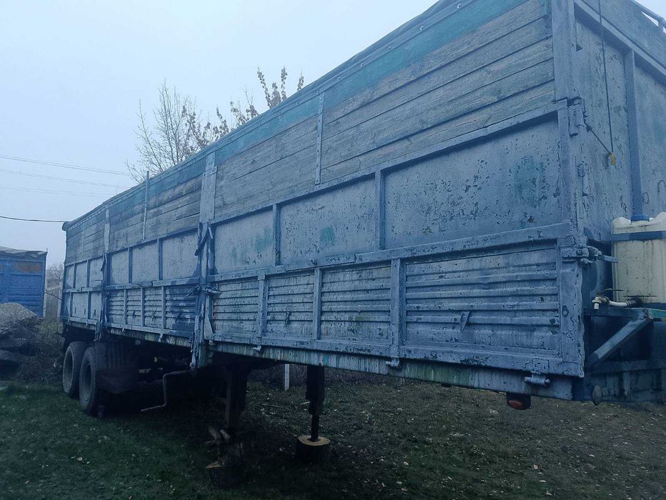 Полуприцеп Камаз ОДАЗ 9385 с тентом