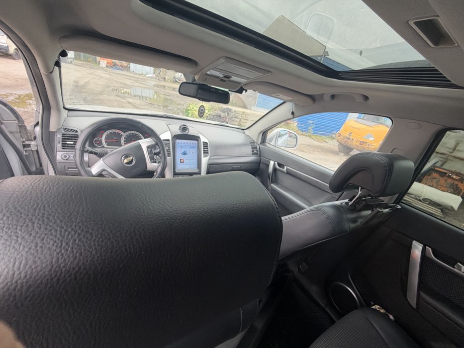 Sprzedam PILNIE Chevroleta Captive 2.0vcdi