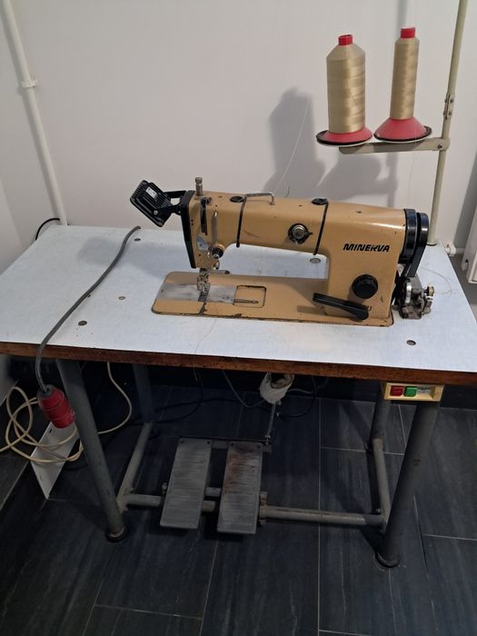 Maszyna do szycia MINERVA