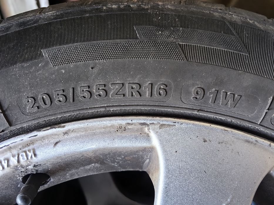 Alufelgi 16 5x108 wraz z oponami letnimi