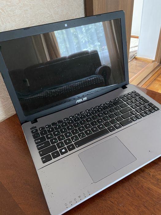 Ноутбук Asus x550cc
