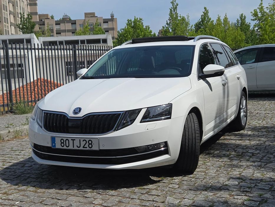 Skoda Octavia Break 2.0 TDI Elegance DSG