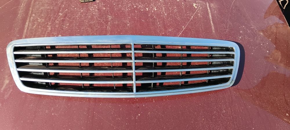 Мерседес W 220 решетка