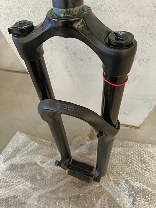 Amortyzator Rock shox Gold 140mm
