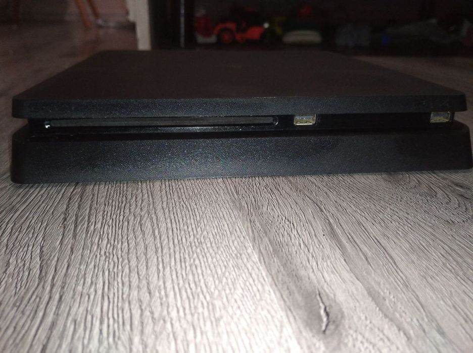 Sony Playstation 4 Slim 1TВ