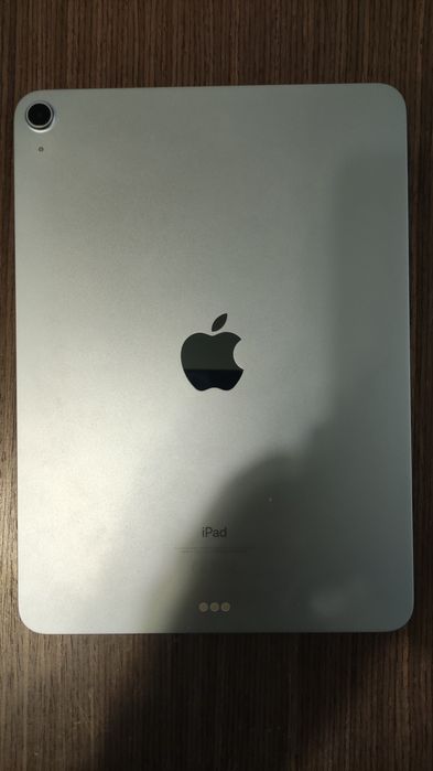 iPad air 4 generacji, 64GB z etui i rysikiem + GRATIS